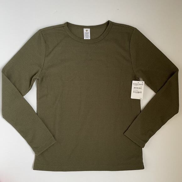 Tucker + Tate Long Sleeved Thermal - Picture 1 of 4
